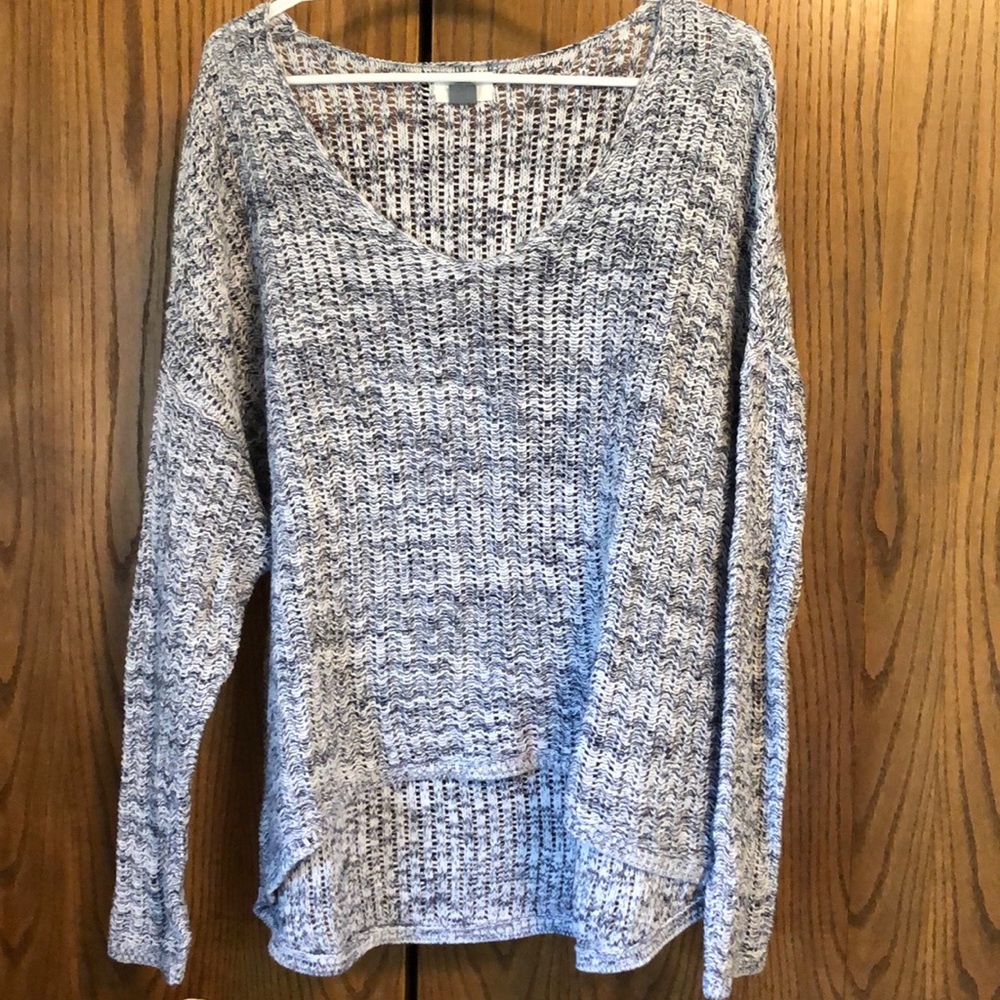 Knit, high-low, blue and white sweater!
